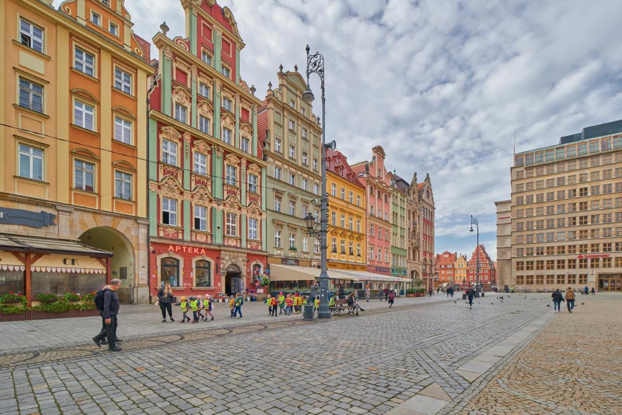 Rynek Apartment The Heart Of The City By Noclegi Renters Wroclaw Bagian luar foto